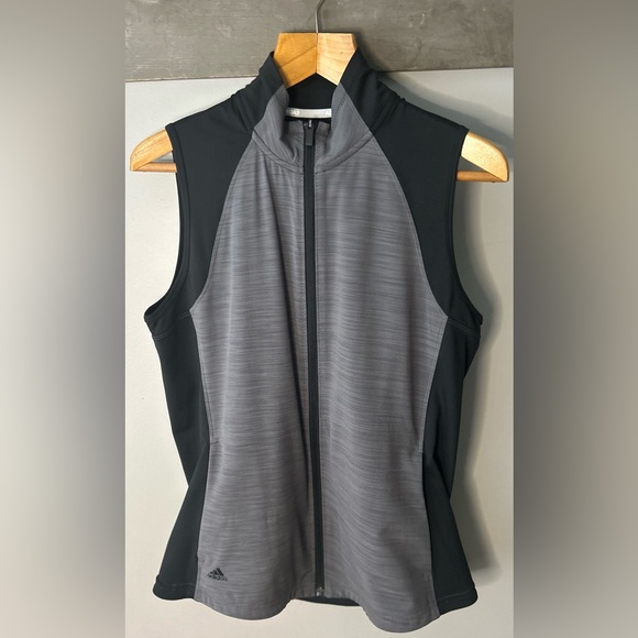 Adidas sports vest - Picture 3 of 16